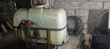 Pulverizador Rocha 400l com recolha de mangueira