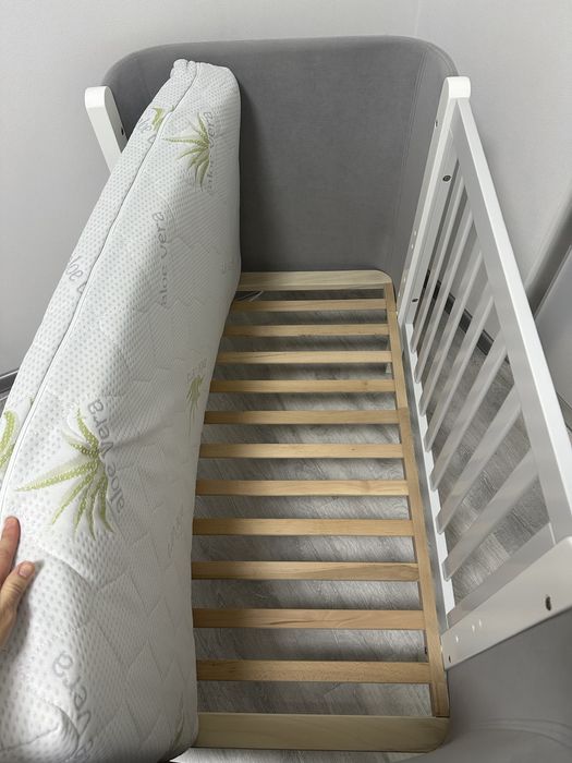 Дитяже ліжко Верес Монако велюр + МАТРАЦ,наматрацник,захисні накладки