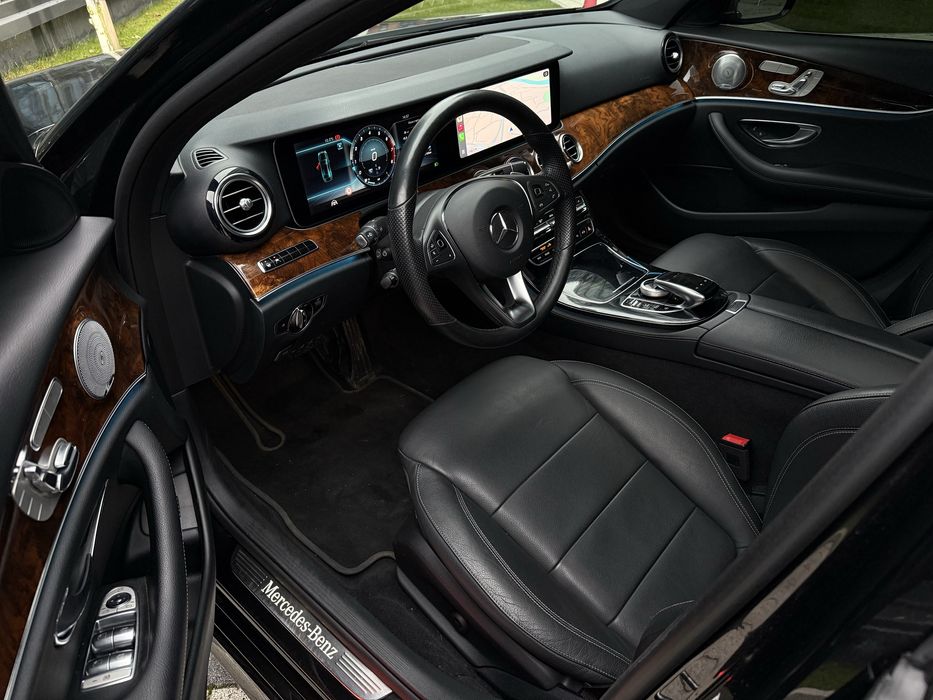 Mercedes-Benz E300 W213 4Matic AMG Line