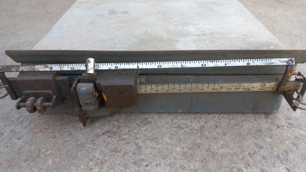 Весы напольные 100 кг. СССР