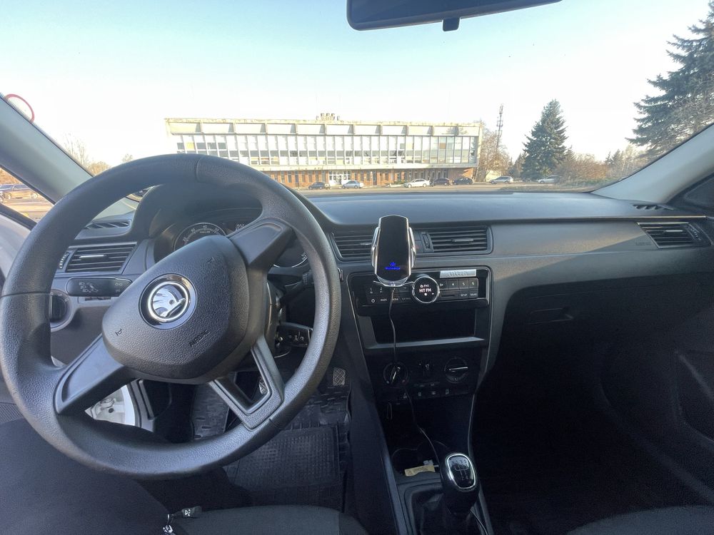Skoda rapid 2018 рік