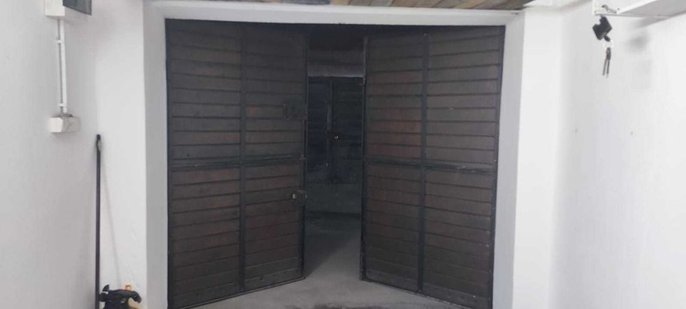 Sprzedam garaż murowany