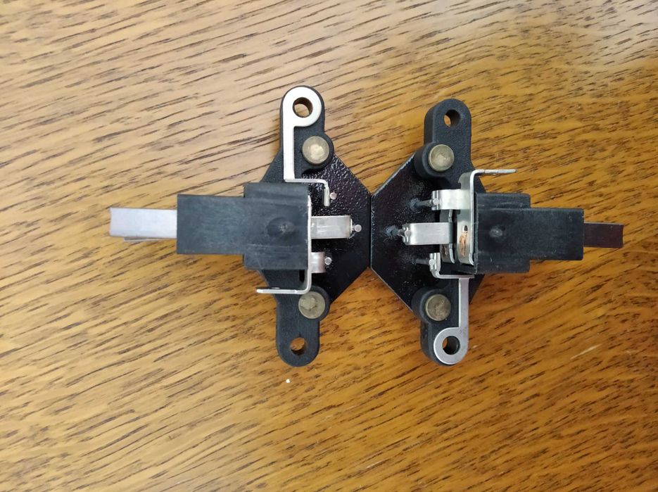 Регулятор напруги К1216ЕН1  2110-2115