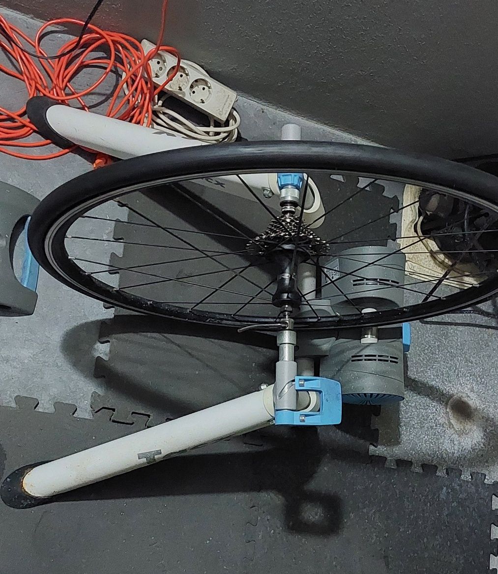 Rolo para bicicleta usado como novo