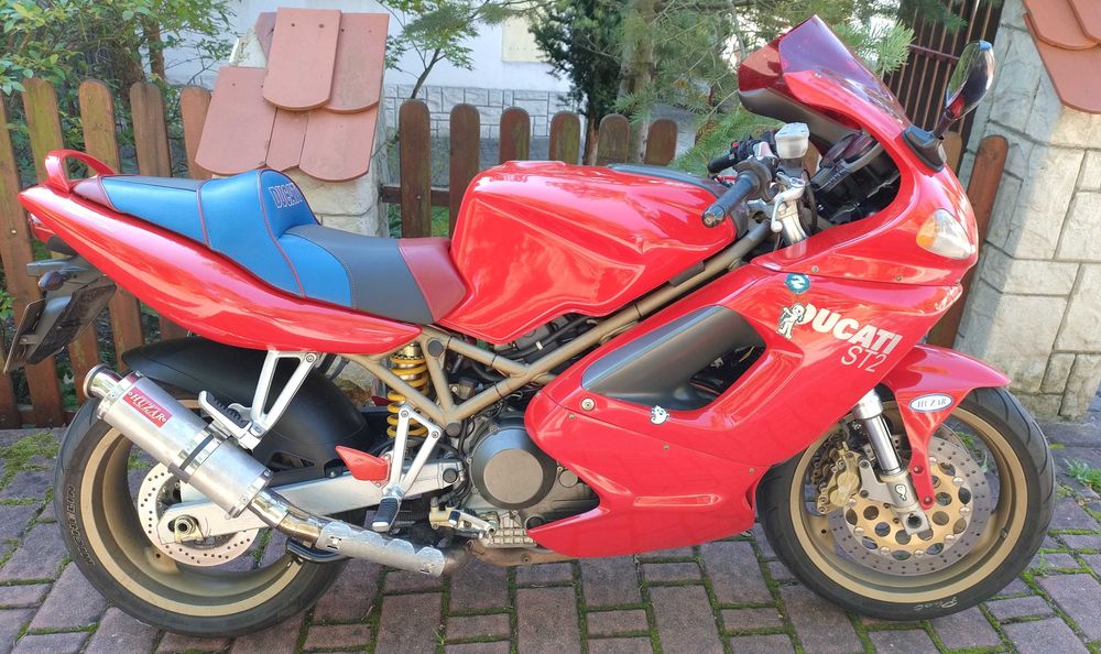 Ducati ST2, 944cm, stan bdb.