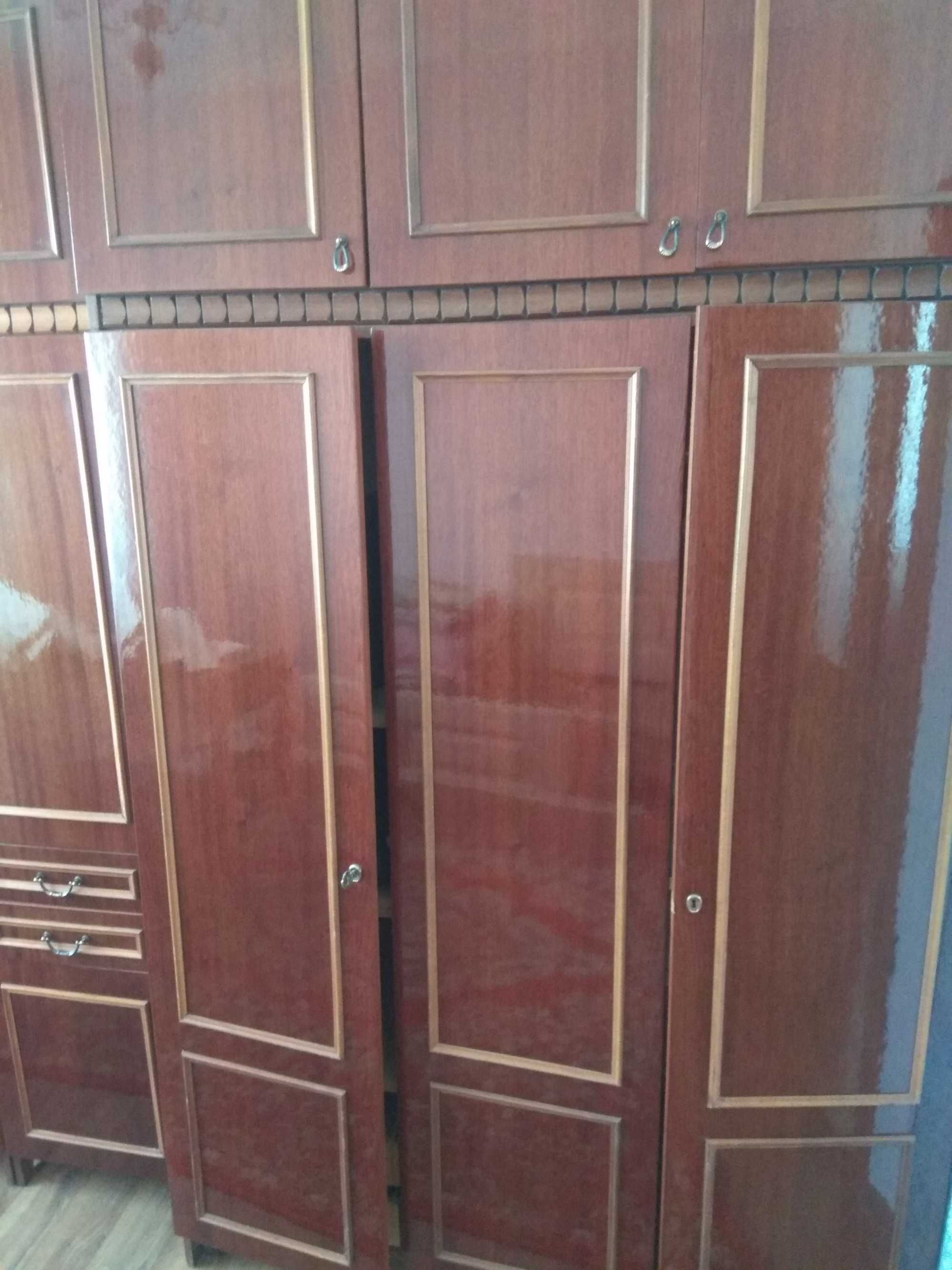 Продам Стінку( стенку)