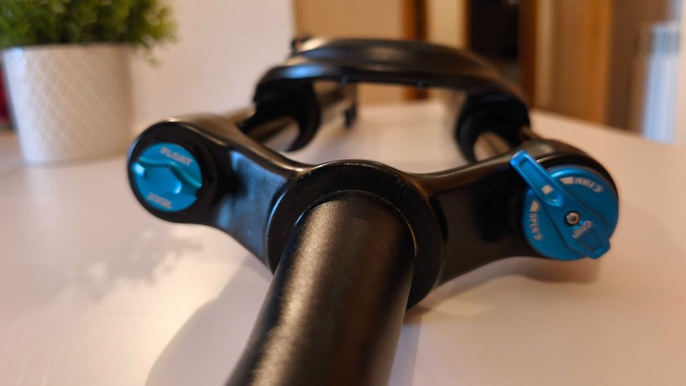 Suspensão FOX 34 29'' Performance