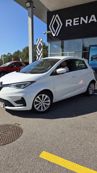Renalt Zoe ALUGUER TVDE