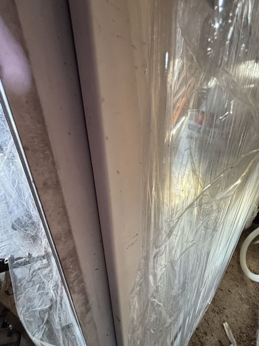 Okno pcv złoty orzech z zewnątrz a z środka białe