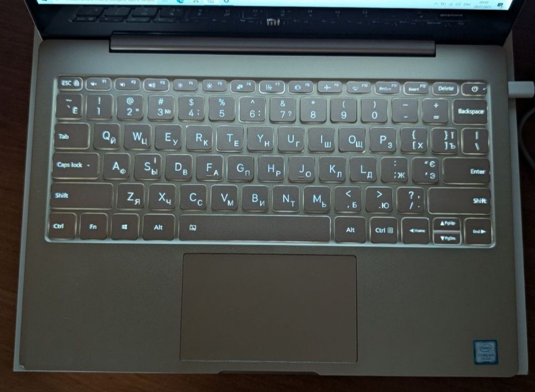 Продам Ноутбук Mi Notebook Air 12 M3 4/128gb gold