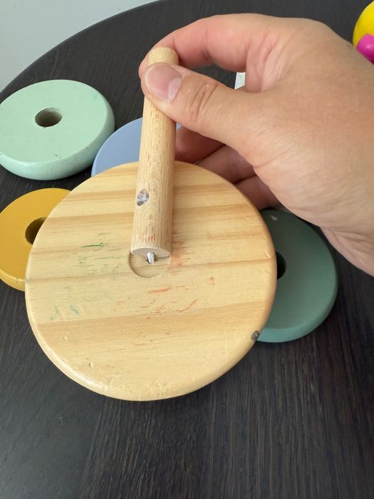 Іграшки для малюків