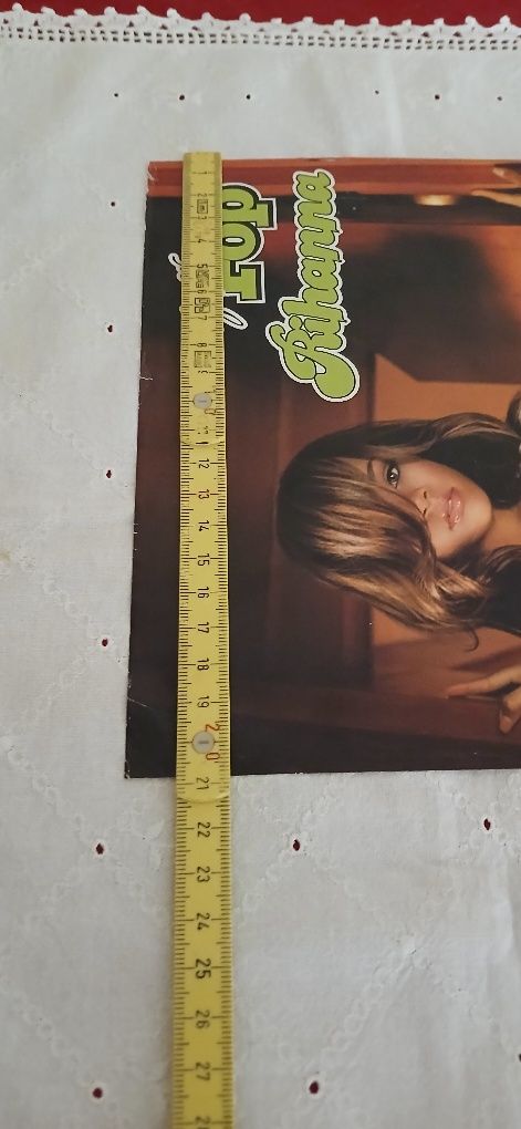 Poster Rihanna, novo