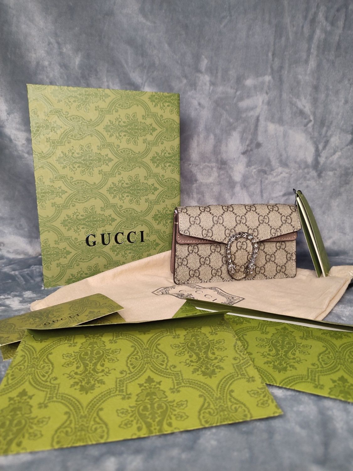Сумка Gucci dionysus GG supreme