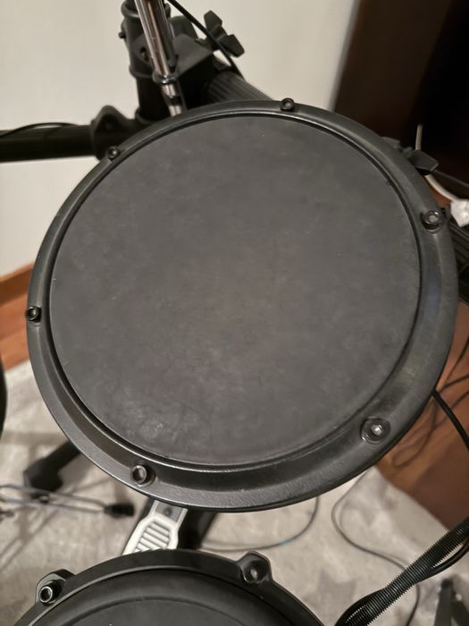 Perkusja Alesis bardzo dobry stan