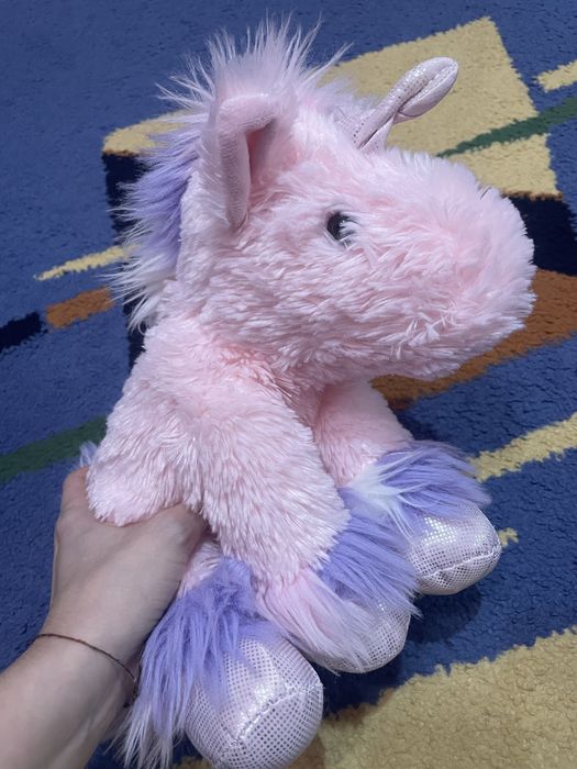 Продам іграшки єдиноріжки в дуже хорошому стані