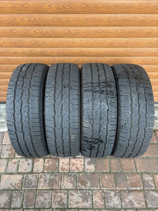 215/65/16C Michelin 4 opony zimowe 9.89mm 2022r