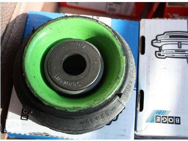 Опорные подшипники стойки на Audi Ауди 80/90 Б3/Б4 Новые ОРИГИНАЛЬНЫЕ