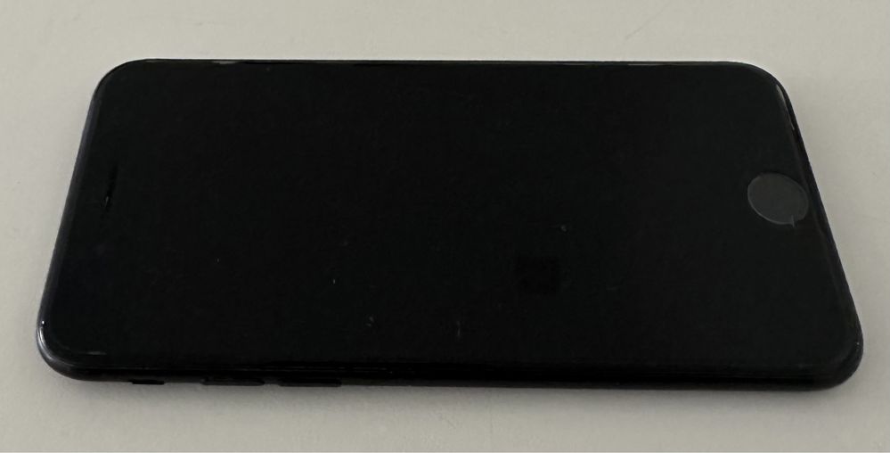 iPhone 7 32Gb Apple