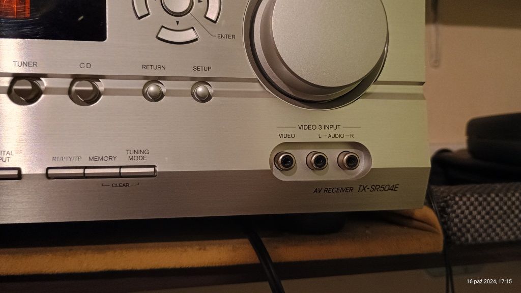 Radio amplituner wieża