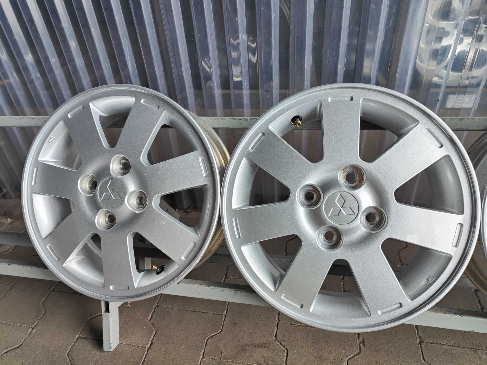 Oryginalne Felgi aluminiowe Mitsubishi Space Star 4,5x14'' 4x100 ET46