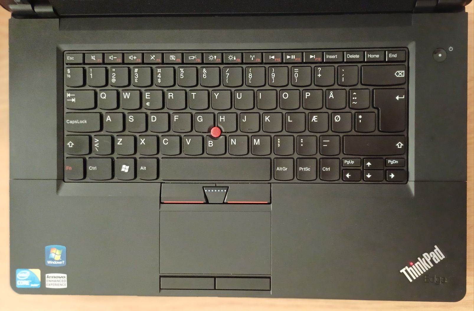 Lenovo ThinkPad / Office 2024 / Intel Core i3 / Windows 11 / Bluetooth