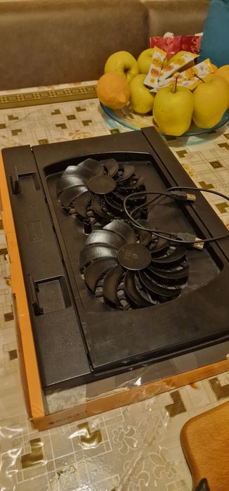 Подставка для охлаждения ноутбука