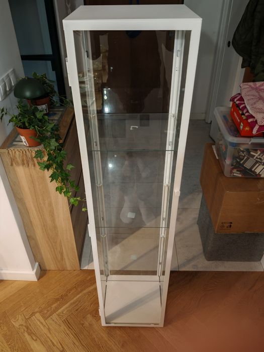 Ikea Blaliden witryna szklana biała