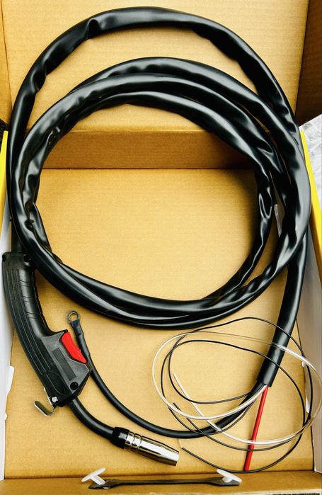 Сварочная горелка рукав 4м с газовым клапаном в ручке для полуавтомата