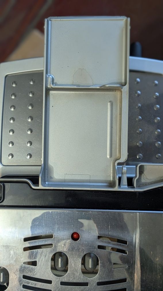 Кавомашина DeLonghi ECAM 23.460