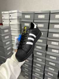 Кросівки Adidas Superstar 'Black White'