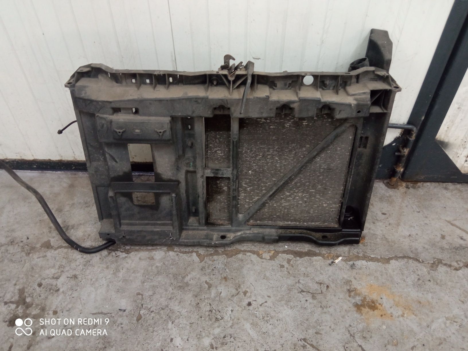 Pas przedni chłodnica wentylator Citroen C3 Pluriel 1.4