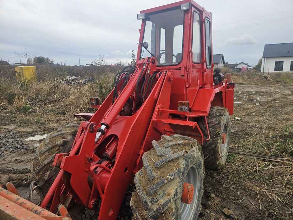 Wynajem ładowarkę  i bobcat mustang 4x4 widły I łyżka sprzęt budowlany