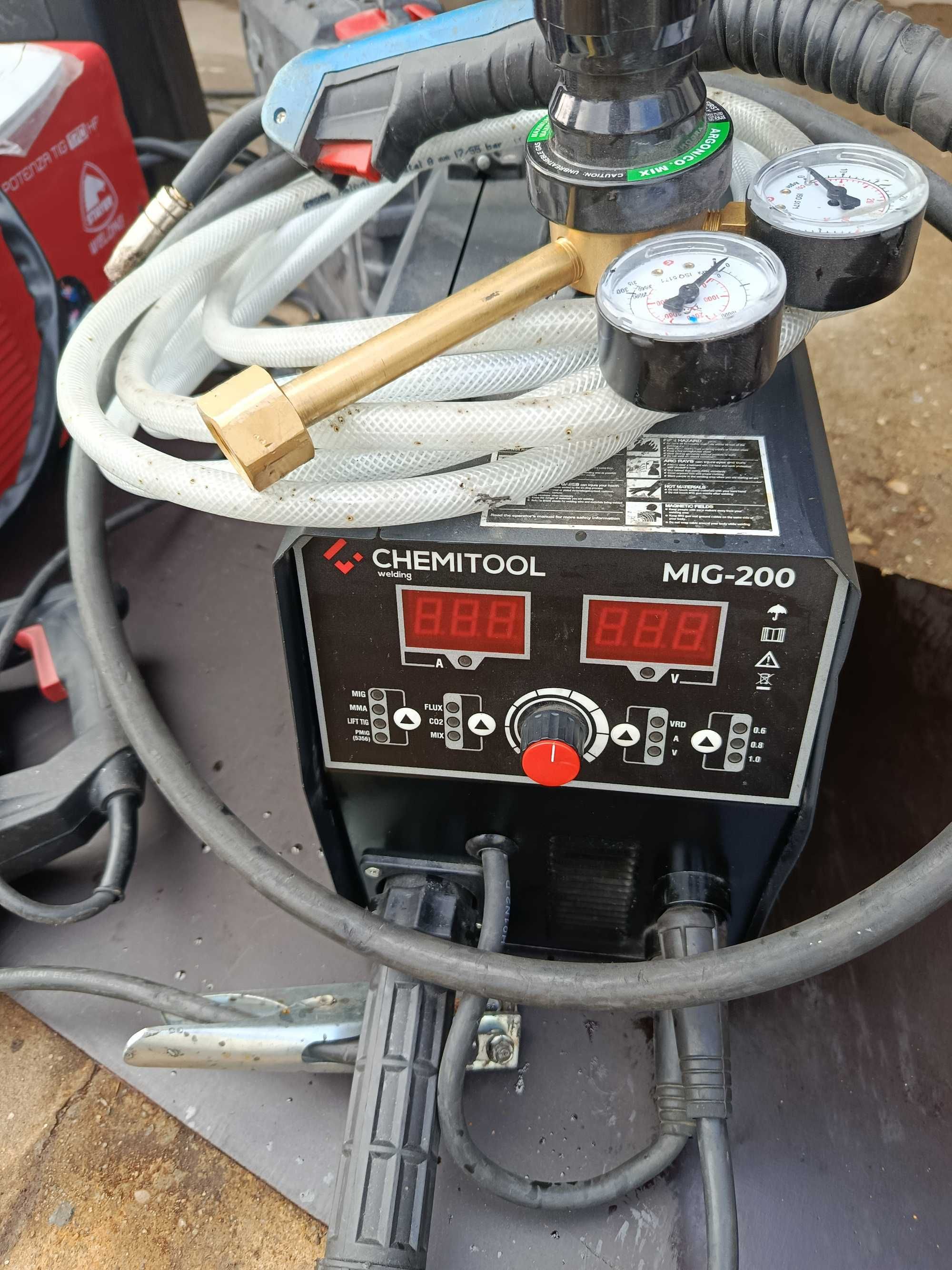 Máquina de solda