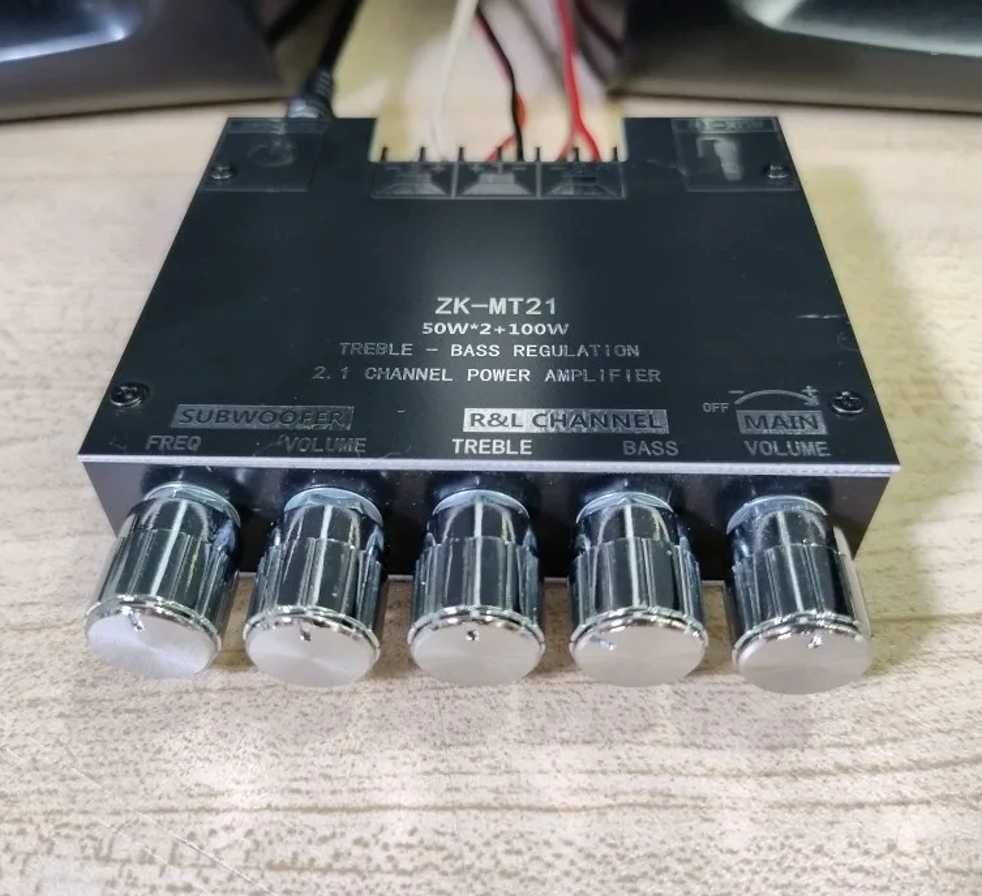 Крутий Підсилювач звуку 2.1 ZK-MT210 на 50W X 2 + 100W сабвуфер (ORIG)