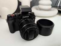 FUJIFILM X-T2 wraz z obiektywem FUJIFILM FUJINON XF 56MM F/1.2 R