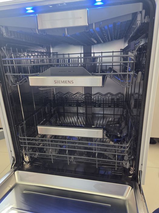 zmywarka siemens do zabudowy 60 iq700 sx87zx06ce na gwarancji