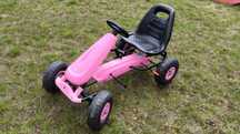 Gokart dziecięcy na pedały