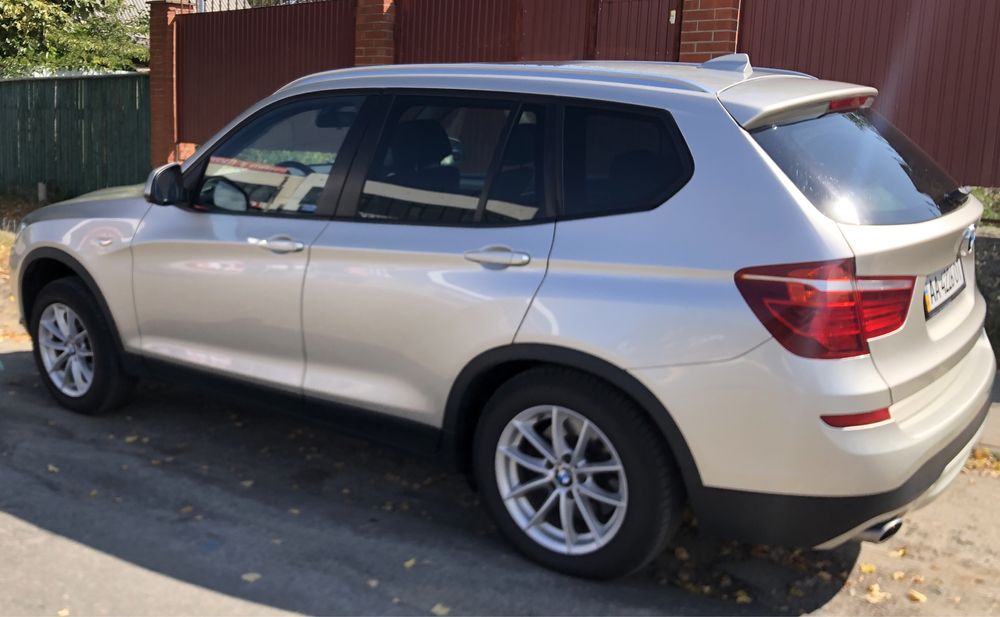 Продам BMW X3 f25 20d АТ(190 к.с.) xDrive 2016