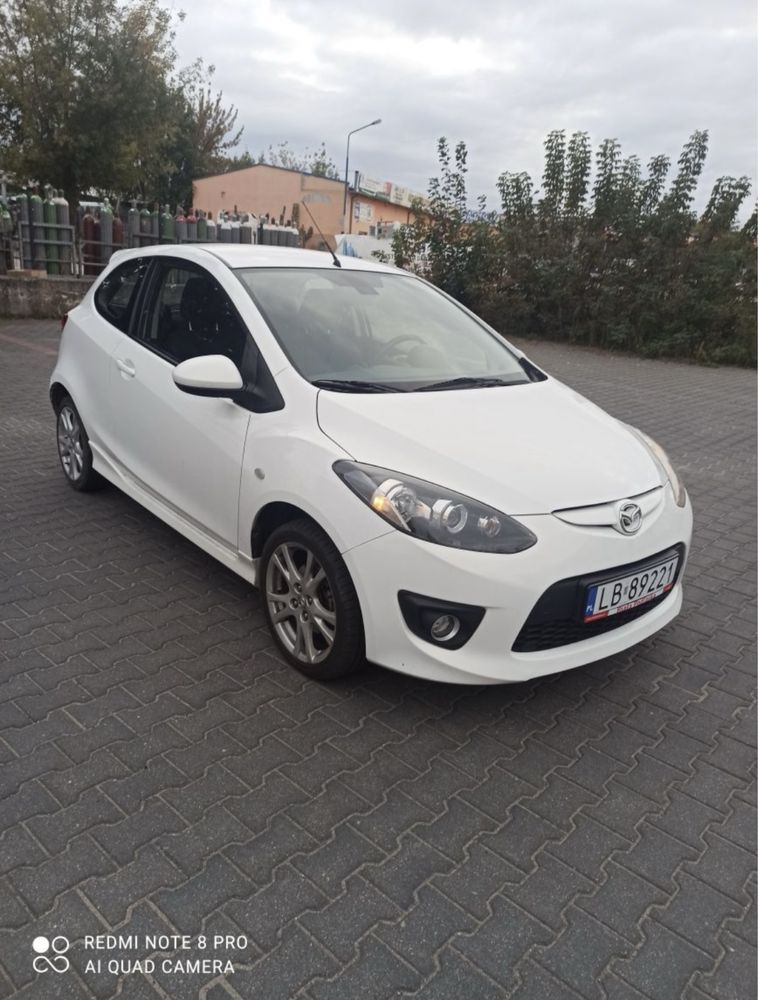 Mazda 2 1.6 90km