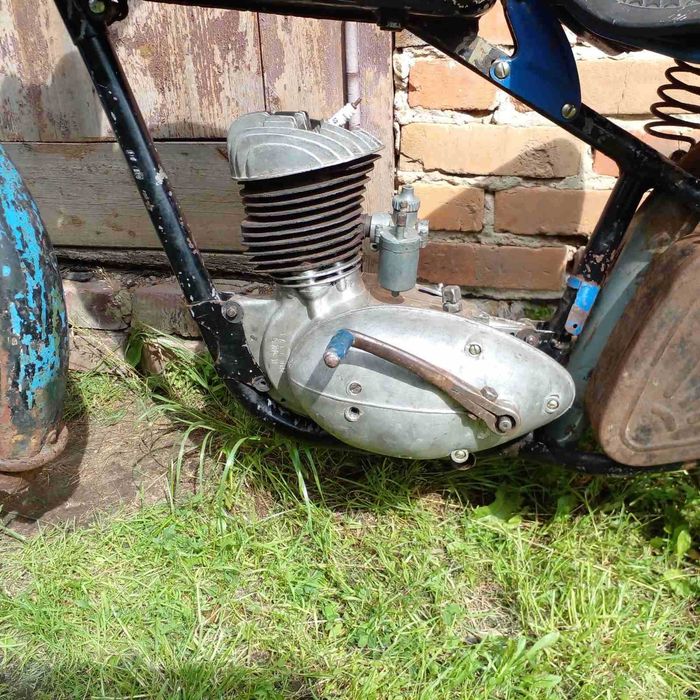 Продам під реставрацію ретро мотоцикл «Ковровец» К-125 М