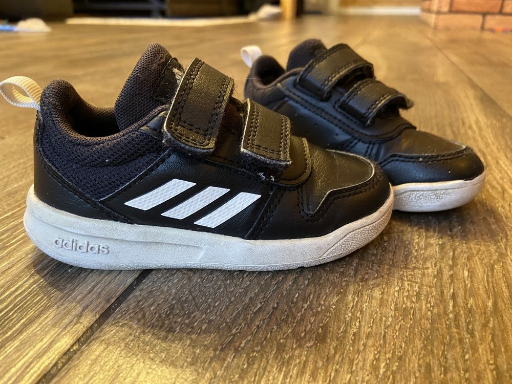 Buty ADIDAS roz. 23