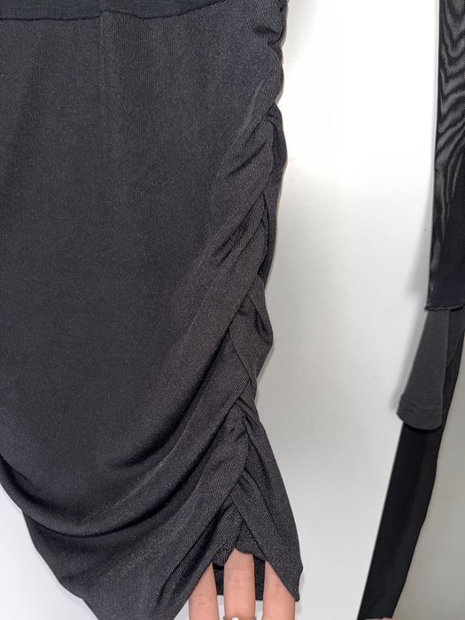 сукня у сітку чорна