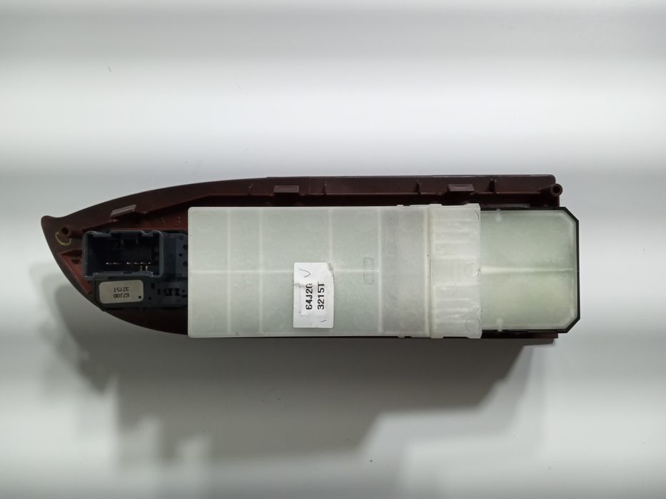 Suzuki Grand Vitara 2 Panel Sterowania Szyb 64J20-3215T