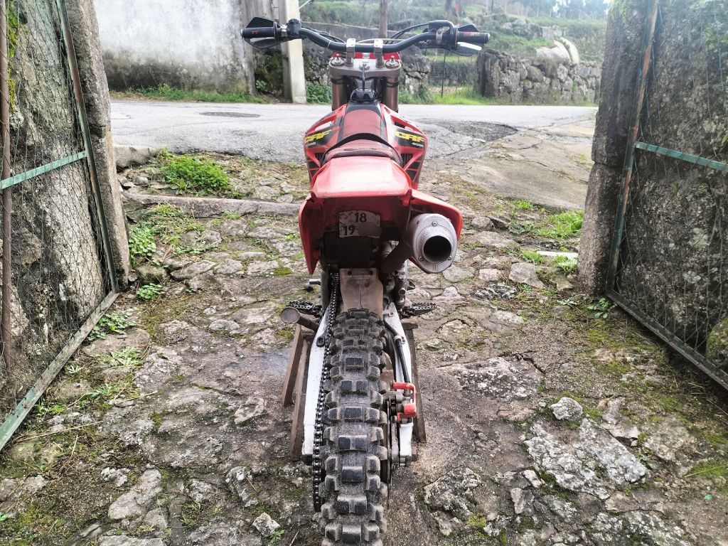 Honda CRF 450 c/matrícula