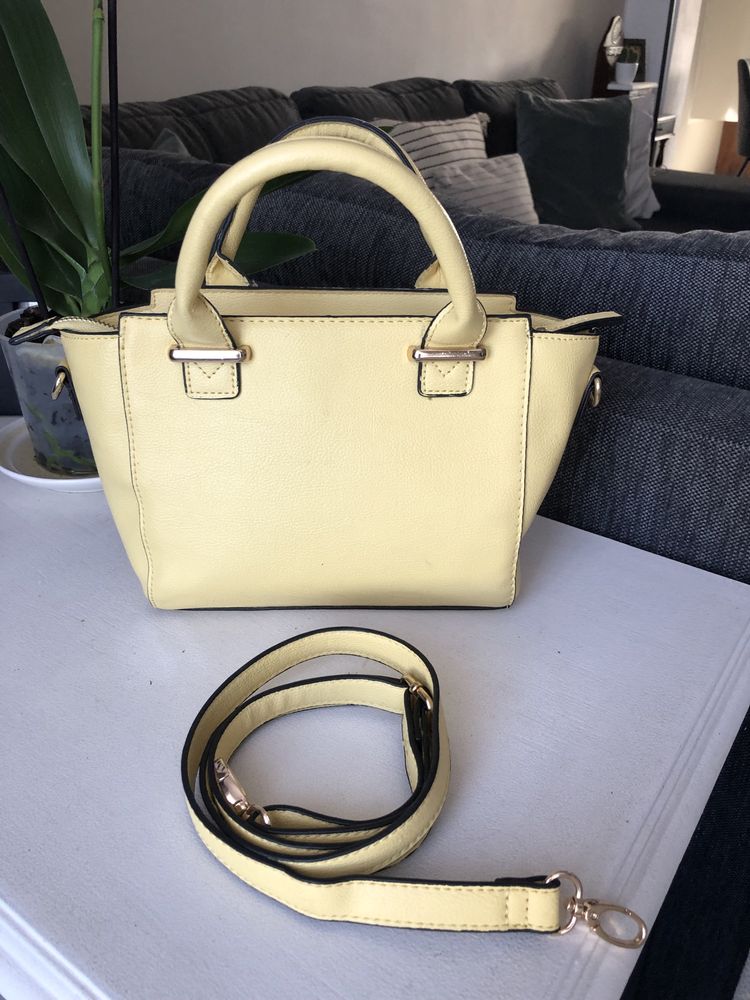 Torebka damska firmy Accessorize