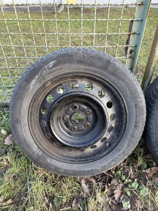 Koła zimowe stalowe felgi z oponami Michelin Alpin5