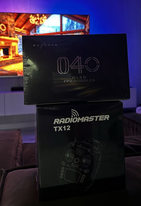 Пульт Radiomaster TX12 та окуляри SkyZone 04O Pro + ERLS 915 + акум