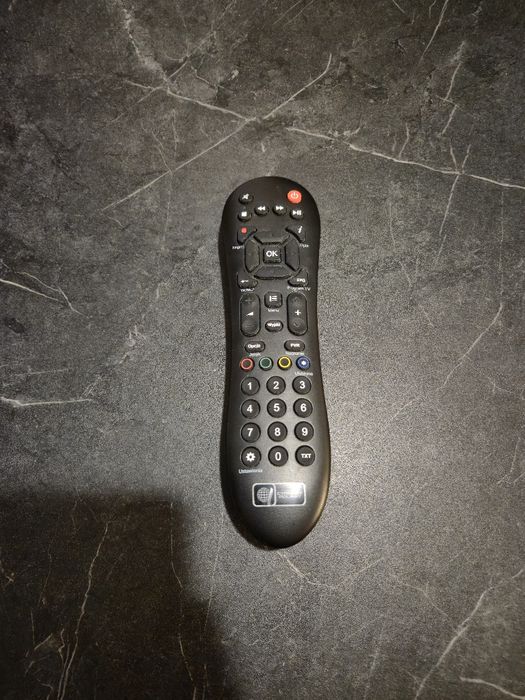 Dekoder EVOBOX Stream model D46BU – Smart TV, HDMI + pilot