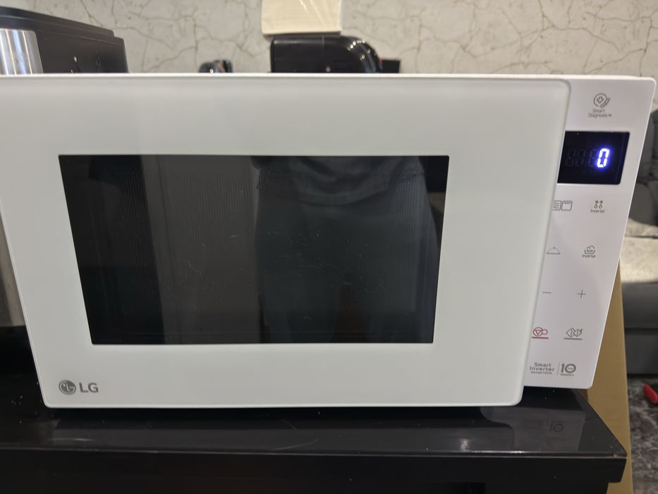 Vendo microondas com grill lg como novo