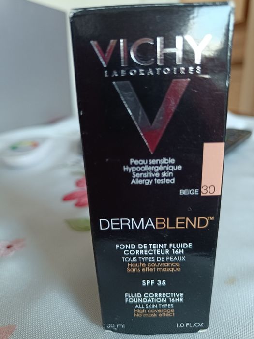 Sprzedam fluid firmy Vichy dermablend beige 30